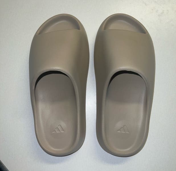 Men's Size 4 Pure Adidas Yeezy Slide Sandals New NO BOX | SidelineSwap |  Buy and Sell on SidelineSwap