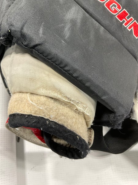 Used Medium Vaughn Epic 8404 Goalie Chest Protector
