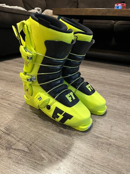 Full Tilt Drop Kick Ski Boots | SidelineSwap | Buy and Sell on