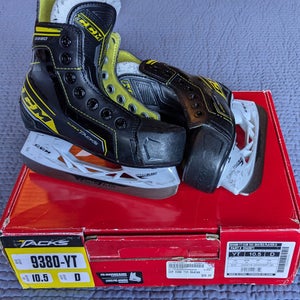 Used Youth CCM Tacks 9380 Hockey Skates Regular Width 10.5