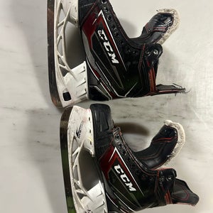 Used Junior CCM JetSpeed FT480 Hockey Skates Regular Width 6
