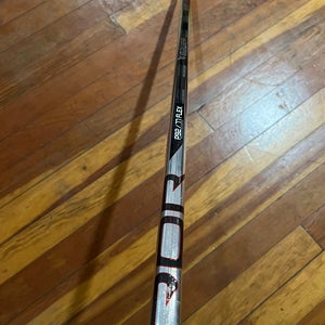 New Senior Bauer Right Handed P92  Vapor Hyperlite 2 Hockey Stick