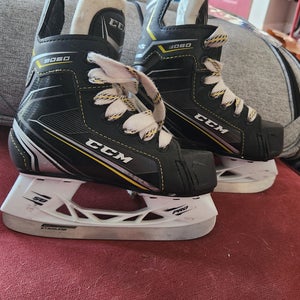 Used Youth CCM Tacks 9060 Hockey Skates Regular Width 11
