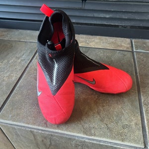 Pink Used Unisex Nike Turf Cleats Phantom VSN Cleats