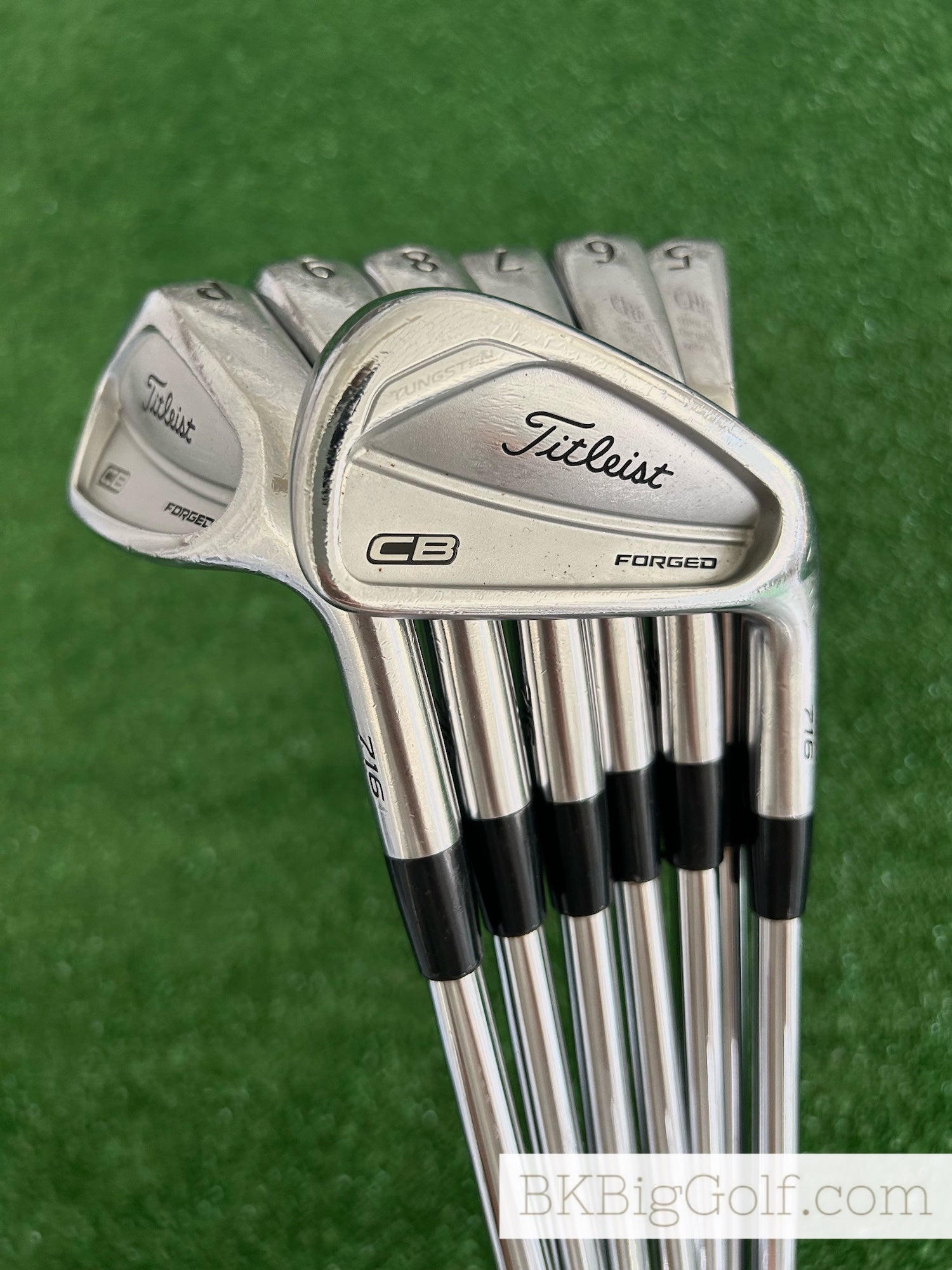 Titleist 716 CB Forged Iron Set 4-P / Dynamic Gold X100 Extra