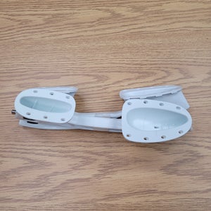 NEW! Size 255 CCM SB XS Hockey Skate Holders