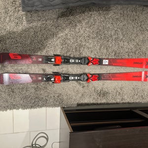 2024 Atomic Redster S9 Skis Used For Less Than One Week