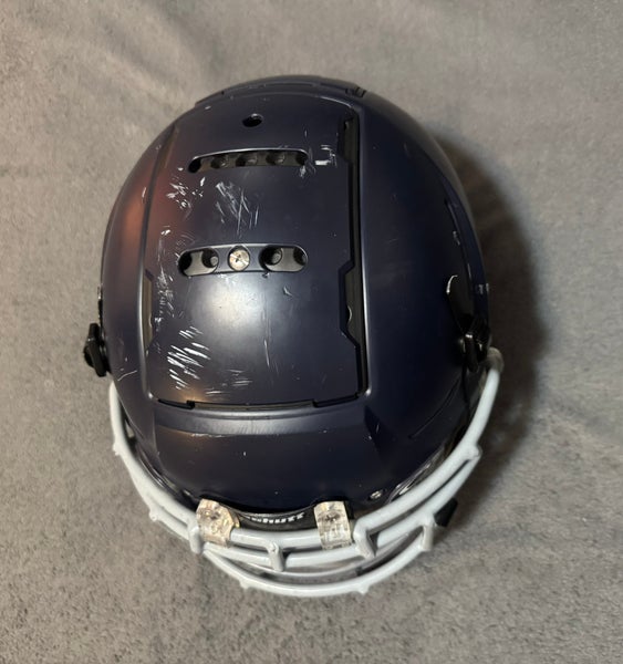 Large Schutt F7 2.0 Helmet (2 oakley visors are included/chin strap never worn)