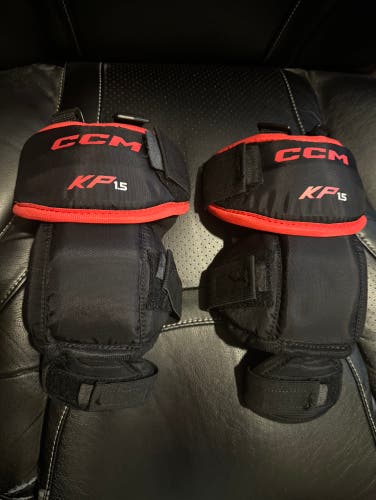Used CCM KP 1.5 Knee Pads - Youth