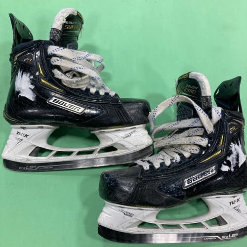 Bauer Supreme Mach Hockey Skates | INT 4 | FIT 3