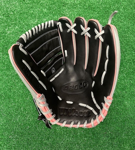 Wilson A2000 MA14 12.25" Fastpitch Softball Glove Monica Abbott - WBW1027221225