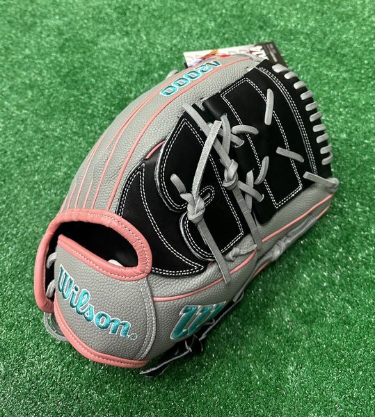 Wilson A2000 MA14 12.25" Fastpitch Softball Glove Monica Abbott - WBW1027221225