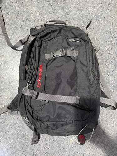 New Dakine Baker Pack 16LSki Backpack