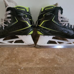 Used Senior 2023 Bauer GSX Hockey Goalie Skates 7.5