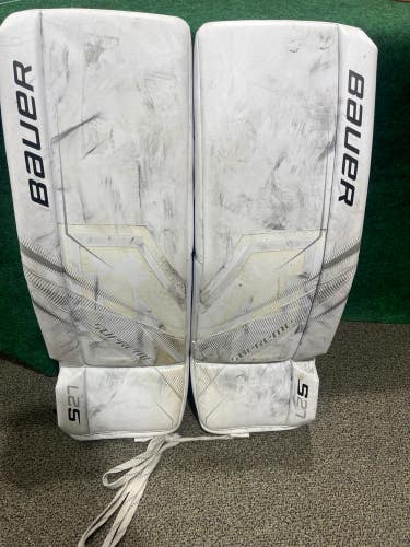 White Used Bauer S27 Goalie Leg Pads- (Size: Senior Small)