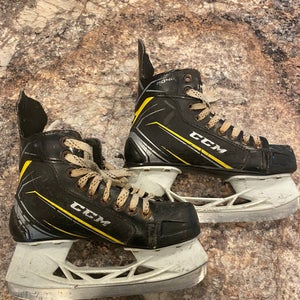 Used Junior CCM  Size 3.5 Hockey Skates