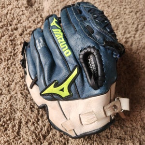 Mizuno Right Hand Throw Prospect Power Close Baseball Glove 10.5" Cool little glove. Game Ready