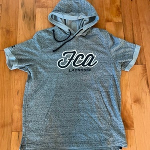 NEW Under Armour FCA Lacrosse Short Sleeve Hoodie