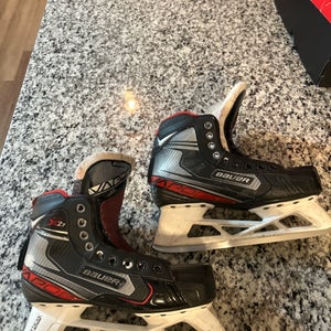 Used Senior Bauer Regular Width Size 6 Vapor X2.7 Hockey Goalie Skates