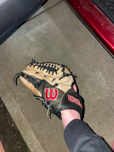 Used Pitcher's 11.75" A2000 Baseball Glove