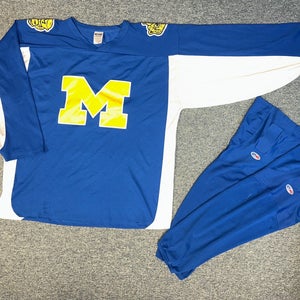 University of Michigan Hockey Practice Jersey XL
