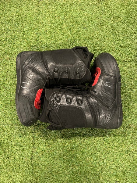 Used Men's 11.0 Flow Snowboard Boots