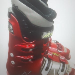 Used Unisex Nordica Grand Prix Ski Boots Stiff Flex