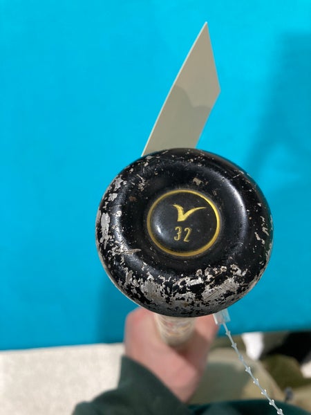 Used Victus Vandal 2 Bat BBCOR Certified (-3) Hybrid 29 oz 32"