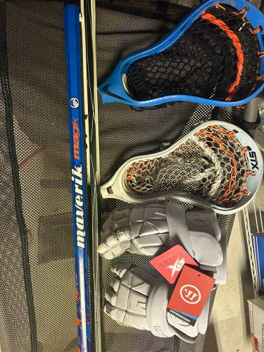 2 heads 2 shafts gloves