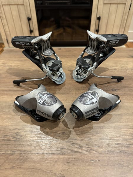 Used (<20 days) 2022 Look Pivot 15 'Raw' 115mm Brake Ski Binding