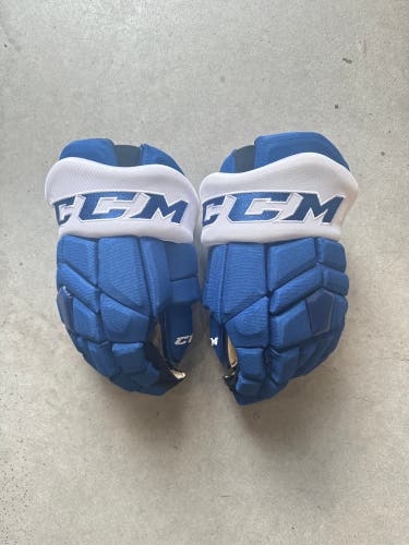 NHL 13” Toronto Maple Leafs NHL Brand New CCM Pro Stock HGTKXP Gloves BLUE