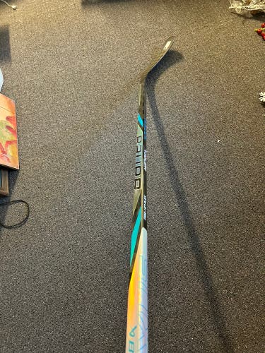 New Senior Bauer Nexus Tracer! P92 87 Flex RH