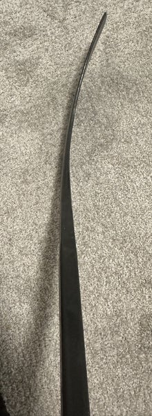 Doug Gilmour signed hockey stick