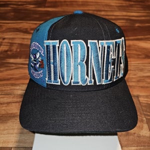 Vintage Charolette Hornets NBA Sports Starter Wool Blend Tri Power Hat Snapback