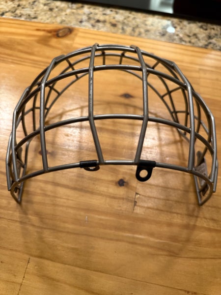 Used Small Bauer True Vision Full Cage