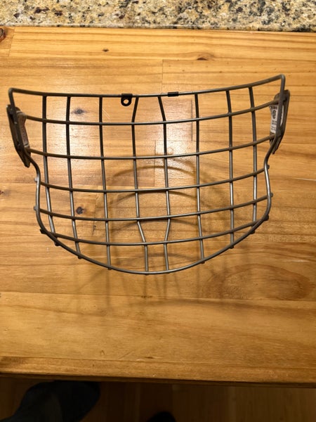 Used Small Bauer True Vision Full Cage