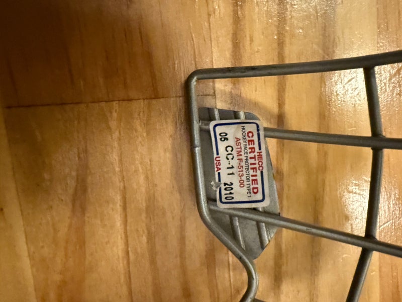 Used Small Bauer True Vision Full Cage