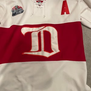 Datsyuk Winter Classic White Used Size 54 Reebok Jersey Knock Off
