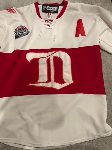 Datsyuk Winter Classic White Used Size 54 Reebok Jersey Knock Off