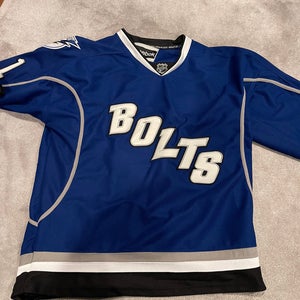 Tampa Bay Lightning Blue Used Size 54 Reebok Jersey Knock Off