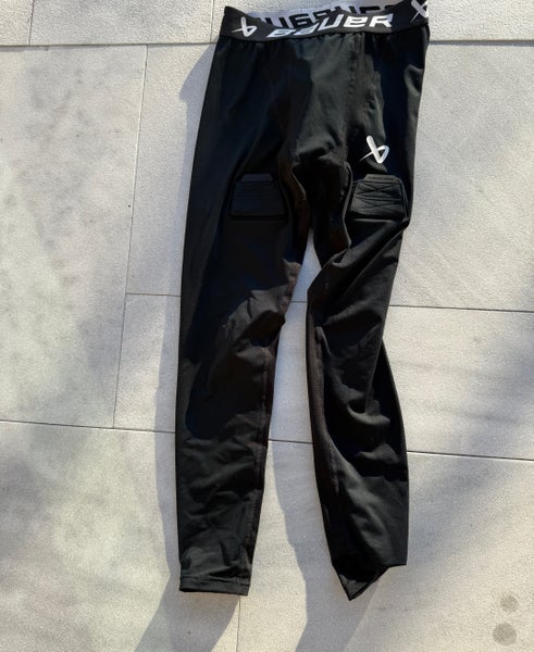 Black Used Boys Bauer Compression with cup