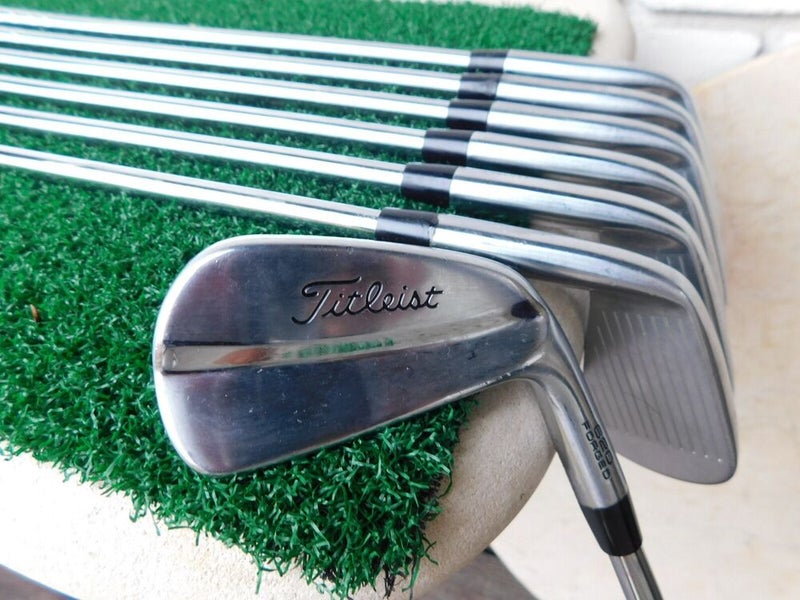 Titleist 620MB Forged (4i-PW) Iron Set w/ True Temper AMT R300 Shafts