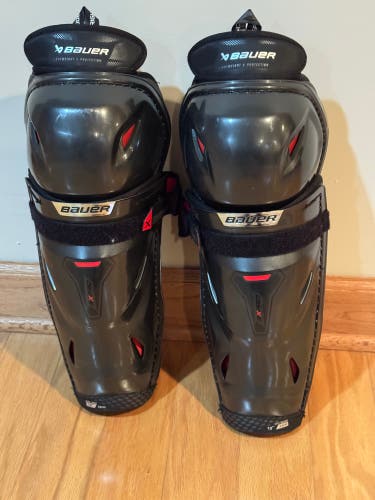 New Senior Bauer 13"  Vapor 3X Pro Shin Pads