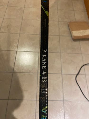 Pro Stock Bauer Ag5nt ( True Build ) Patrick Kane Sticks
