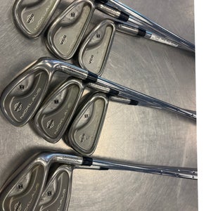 Used Men's Nicklaus VCG Right Handed Iron Set Regular Flex 8 Pieces Steel Shaft
