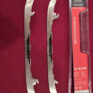 New CCM SB XS 271 mm