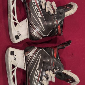 Senior CCM JetSpeed FT470 Hockey Skates Regular Width 8
