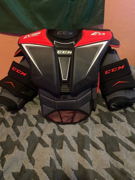 New 2019 CCM Extreme Flex Shield E2.9 Goalie Chest Protector