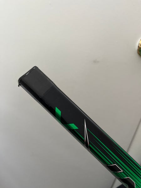 New Intermediate Bauer Right Handed P92 Pro Stock Vapor Hyperlite 2 Hockey Stick