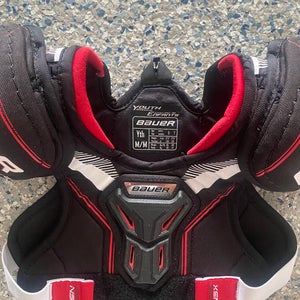 Used Medium Bauer  NSX Shoulder Pads